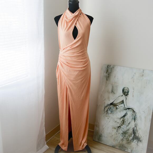 SIGNIFICANT OTHER Peach CARLITA HALTER NECK OPEN BACK GOWN dress size 8 NWT - Picture 1 of 9